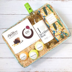 Chocolate - Wine and a Good Time Hamper