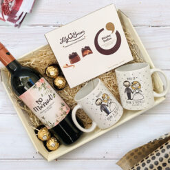 Married and Happy Hamper